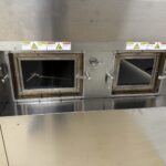 Inspection windows and mesh belt of the OPTIMA SHT 13 depyrogenation tunnel